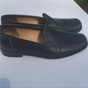 Bally navy blue smooth leather driving loafers - barely worn!